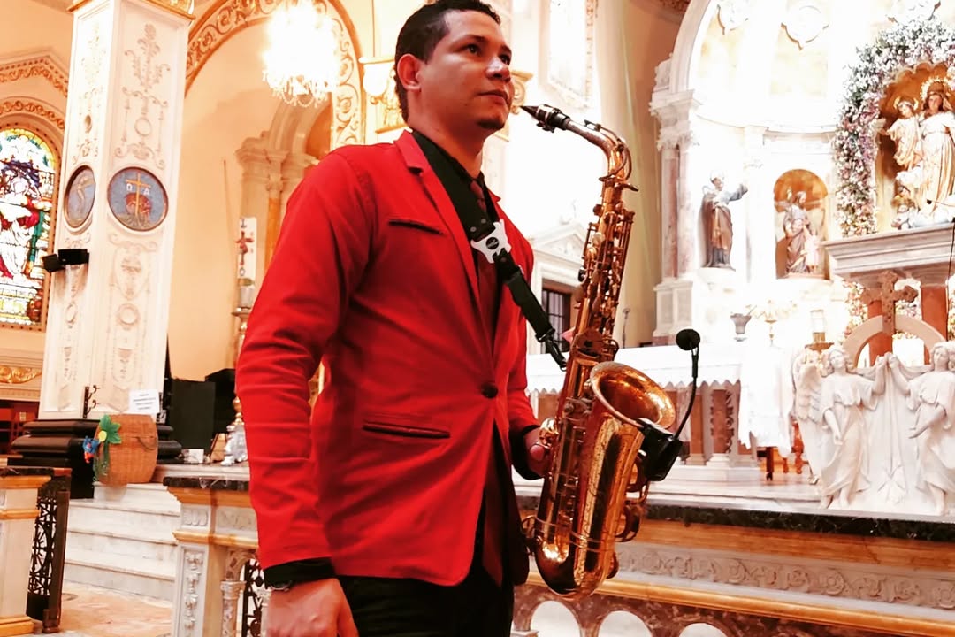Saxofonista en medellin